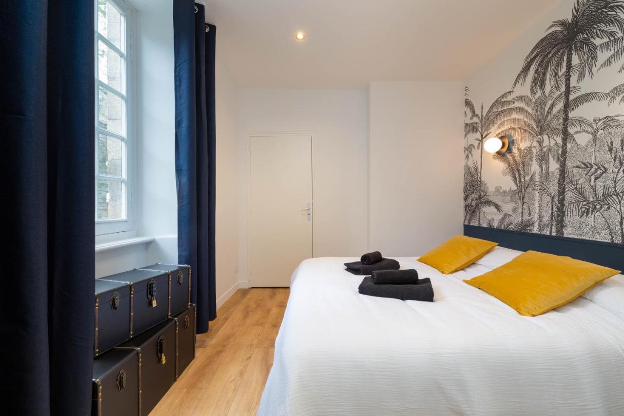 Superbe Appartement Avec Jardin Dinan Centre - Jerzual Exterior photo